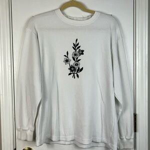 White thermal long sleeved top with blue and white embroidered flowers bust 22”